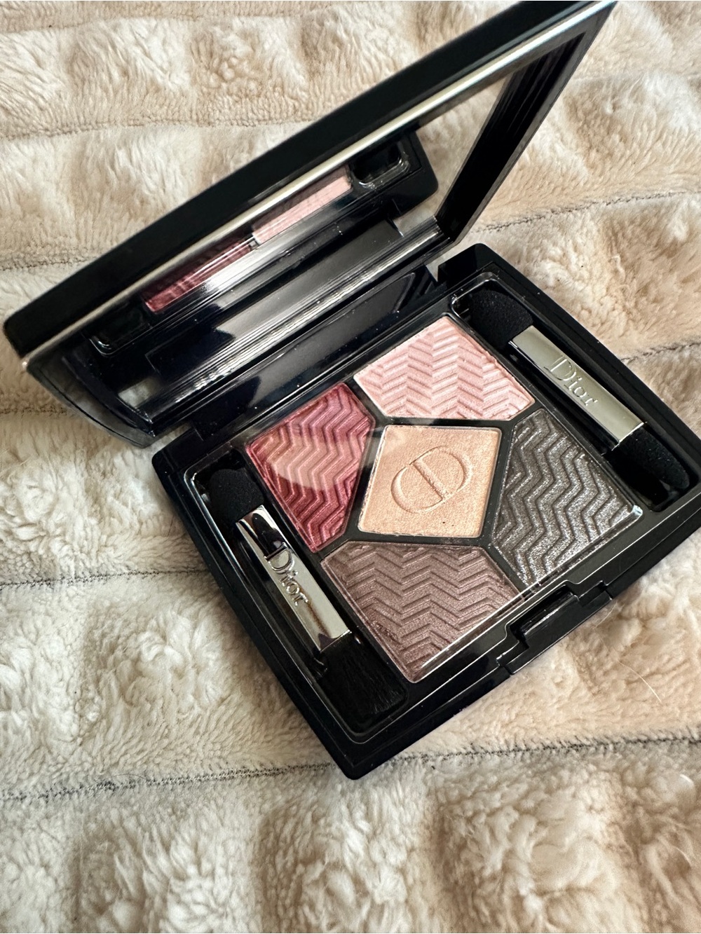 Dior Limited Edition Holiday 2015 Collector Shimmer 5-Color Eyeshadow Palette
